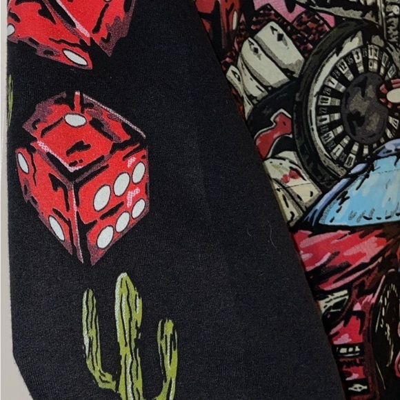 Las Vegas Black Hoodie w/Colorful Pics/Design - Picture 3 of 6